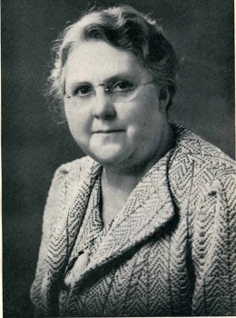 Photo of the author Mrs. E. E. (Arletta Maud) Martin